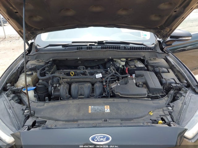 1FA6P0H78E5376176 Ford FUSION SE