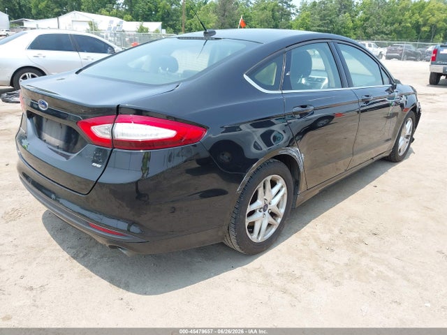 1FA6P0H78E5376176 Ford FUSION SE