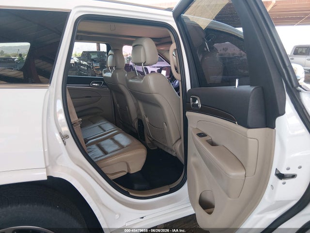 1C4RJEBG5HC826428 Jeep Grand Cherokee Limited 4x2