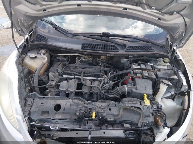 Продажа на аукционе авто 2013 Ford Fiesta Se, vin: 3FADP4BJ5DM195077, номер лота: 45479668