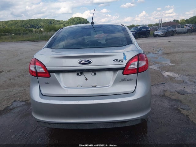 Продажа на аукционе авто 2013 Ford Fiesta Se, vin: 3FADP4BJ5DM195077, номер лота: 45479668
