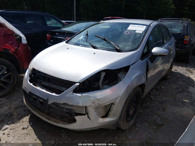 Продажа на аукционе авто 2013 Ford Fiesta Se, vin: 3FADP4BJ5DM195077, номер лота: 45479668