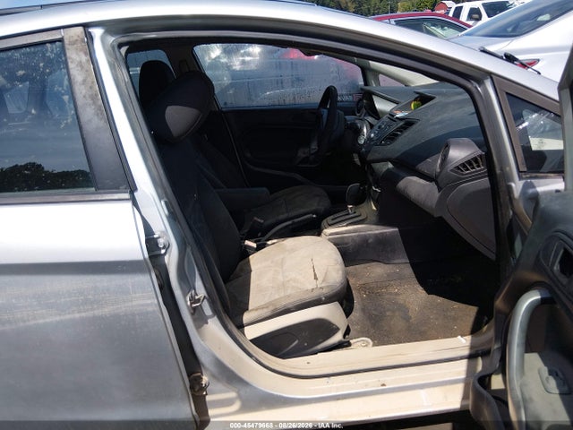 Продажа на аукционе авто 2013 Ford Fiesta Se, vin: 3FADP4BJ5DM195077, номер лота: 45479668