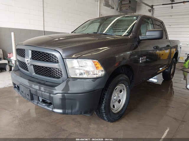RAM 1500 2018 1C6RR7KG2JS177856 Image 2