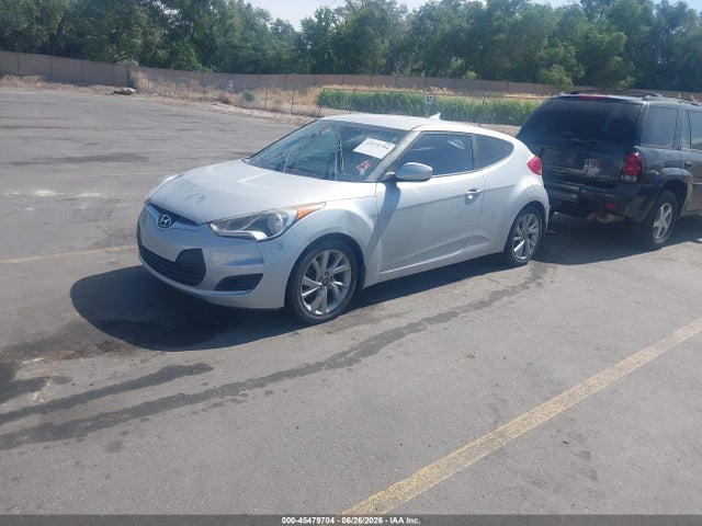 Hyundai Veloster 2016 KMHTC6AD2GU286943 Image 2