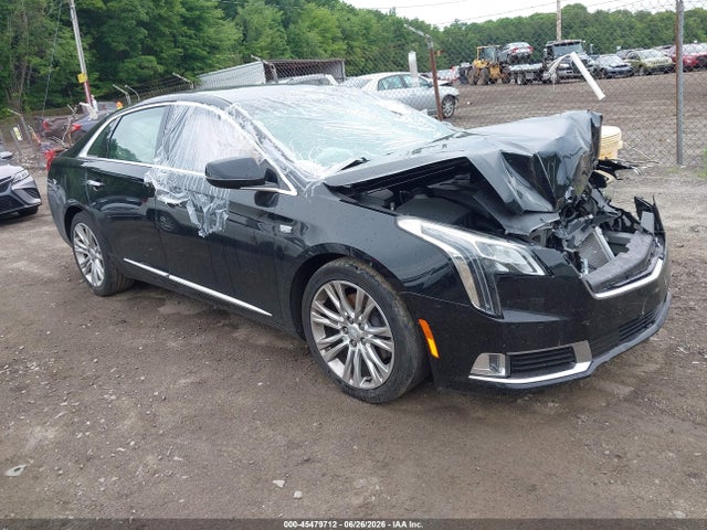 45479712 :رقم المزاد ، 2G61M5S38J9135668 vin ، 2018 Cadillac Xts Luxury مزاد بيع