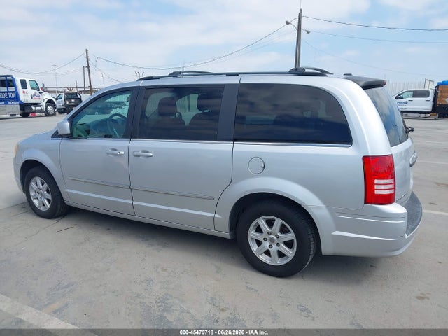 Продажа на аукционе авто 2010 Chrysler Town & Country Touring, vin: 2A4RR5D1XAR337967, номер лота: 45479718