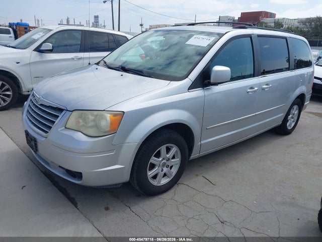 Продажа на аукционе авто 2010 Chrysler Town & Country Touring, vin: 2A4RR5D1XAR337967, номер лота: 45479718