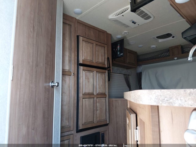 Продажа на аукционе авто 2016 Forest River 19' Rockwood, vin: 4X4TRLU23GZ143248, номер лота: 45479751