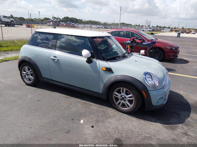 45479765 :رقم المزاد ، WMWSU3C58DT686926 vin ، 2013 Mini Hardtop Cooper مزاد بيع