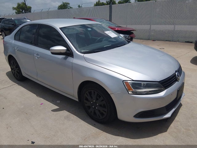 45479828 :رقم المزاد ، 3VWDX7AJ9CM323930 vin ، 2012 Volkswagen Jetta 2.5l Se مزاد بيع