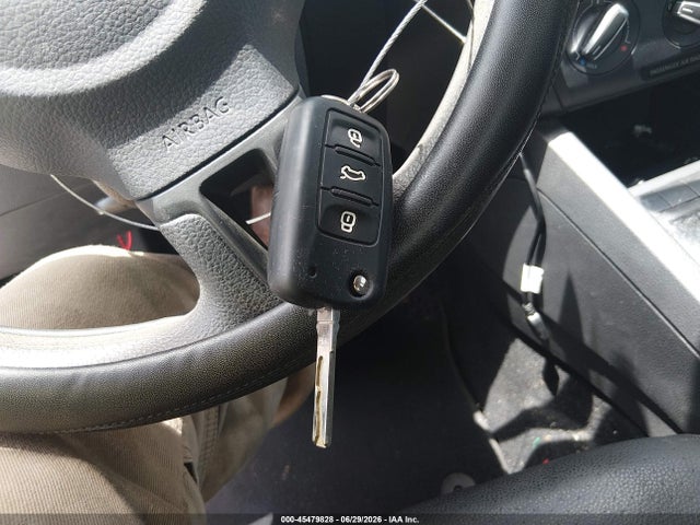 45479828 :رقم المزاد ، 3VWDX7AJ9CM323930 vin ، 2012 Volkswagen Jetta 2.5l Se مزاد بيع