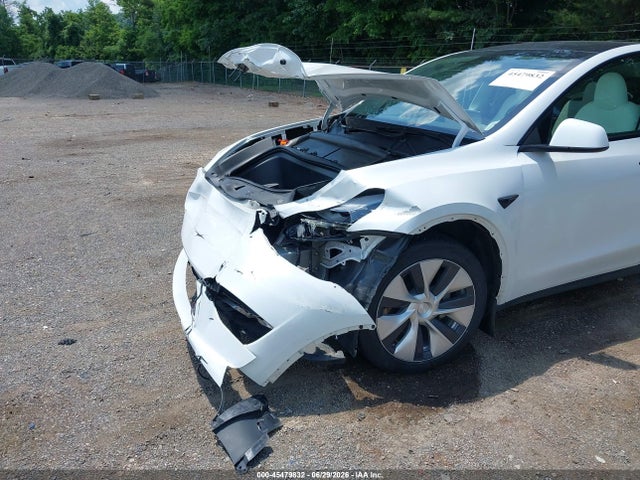 Auction sale of the 2023 Tesla Model Y Awd/long Range Dual Motor All-wheel Drive, vin: 7SAYGDEE8PF697202, lot number: 45479832