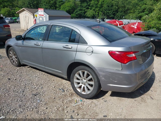 Продаж на аукціоні авто 2013 Chrysler 200 Touring, vin: 1C3CCBBG4DN718013, номер лоту: 45479889
