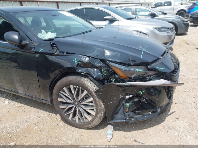 1N4BL4DV5TN315077 Nissan Altima Sv Fwd