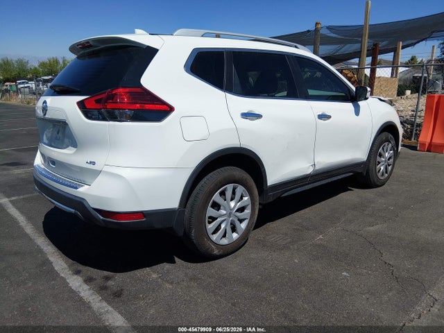 Nissan ROGUE S 2017 5N1AT2MV4HC774576 Image 4