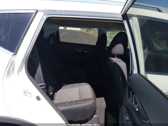 Nissan ROGUE S 2017 5N1AT2MV4HC774576 Image 8