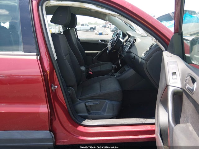 Продажа на аукционе авто 2014 Volkswagen Tiguan S, vin: WVGAV3AX5EW069057, номер лота: 45479949