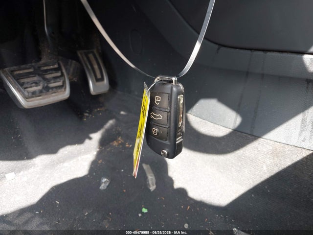 2015 Audi S3 2.0t Premium Plus მანქანა იყიდება აუქციონზე, vin: WAUFFGFF0F1119311, აუქციონის ნომერი: 45479988