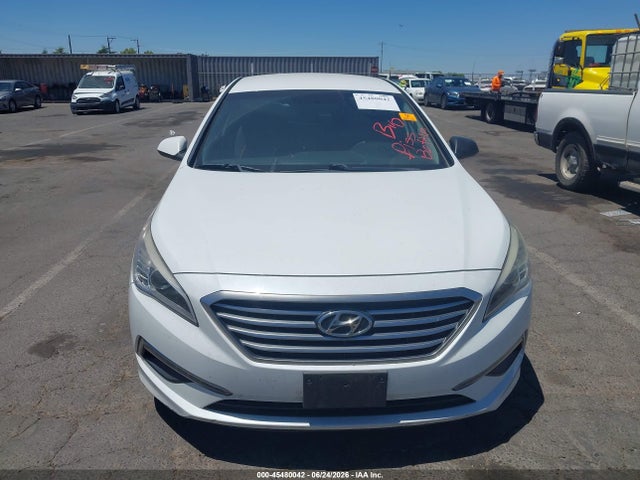 Hyundai SONATA SE 2015 5NPE24AF0FH004412 Image 12