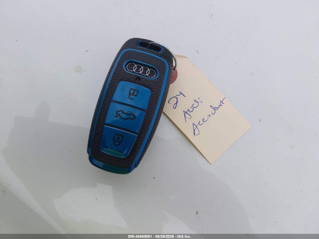 Aukcja sprzedaży 2024 Audi A3 Premium 40 Tfsi Quattro S Tronic, vin: WAUGUDGY8RA059761, numer aukcji: 45480061