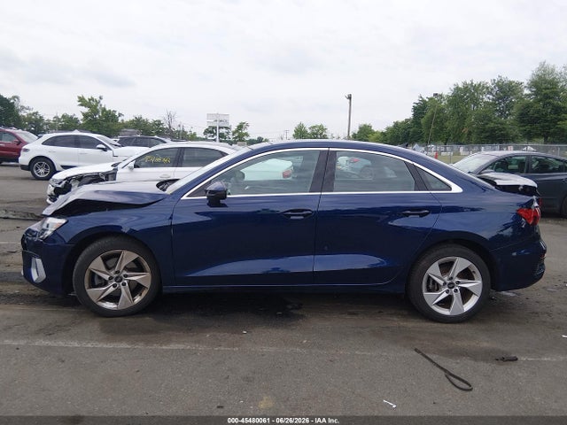 Aukcja sprzedaży 2024 Audi A3 Premium 40 Tfsi Quattro S Tronic, vin: WAUGUDGY8RA059761, numer aukcji: 45480061