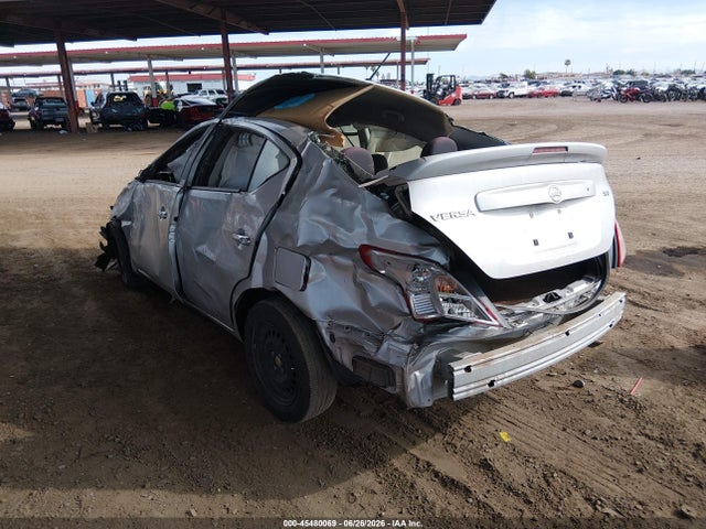 3N1CN7AP1JK437358 Nissan Versa 1.6 Sv