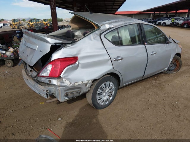3N1CN7AP1JK437358 Nissan Versa 1.6 Sv