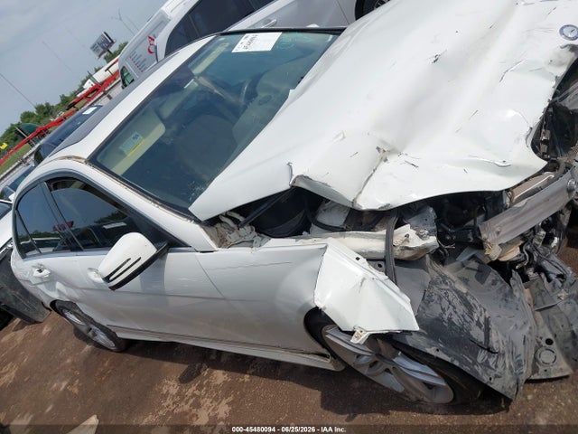 45480094 :رقم المزاد ، WDDGF8BB4CR202436 vin ، 2012 Mercedes-benz C 300 مزاد بيع