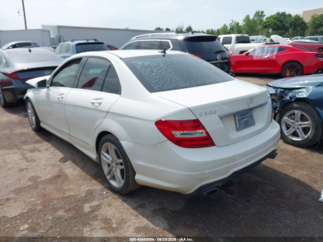 45480094 :رقم المزاد ، WDDGF8BB4CR202436 vin ، 2012 Mercedes-benz C 300 مزاد بيع