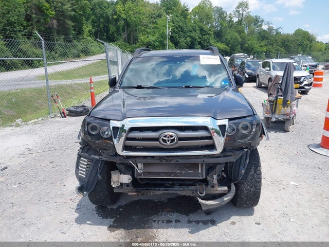 2010 Toyota Tacoma Base V6 მანქანა იყიდება აუქციონზე, vin: 5TELU4EN0AZ701877, აუქციონის ნომერი: 45480110