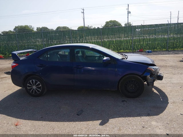 5YFBURHE0EP080933 Toyota COROLLA LE
