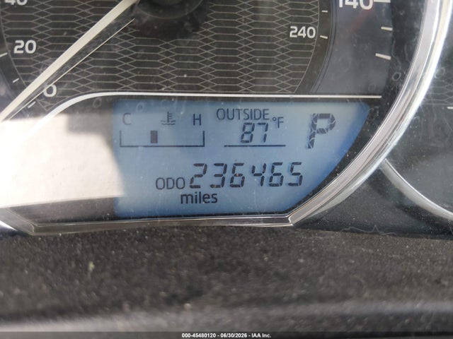5YFBURHE0EP080933 Toyota COROLLA LE