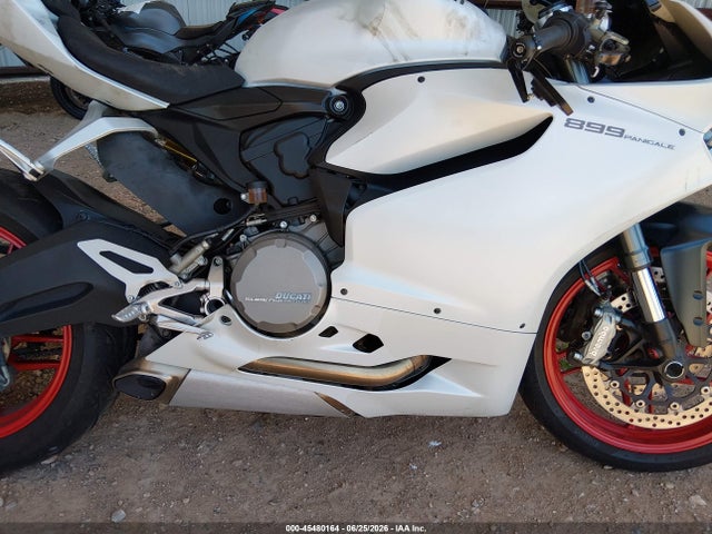 ZDM14BUW9FB025063 Ducati Superbike 899 Panigale
