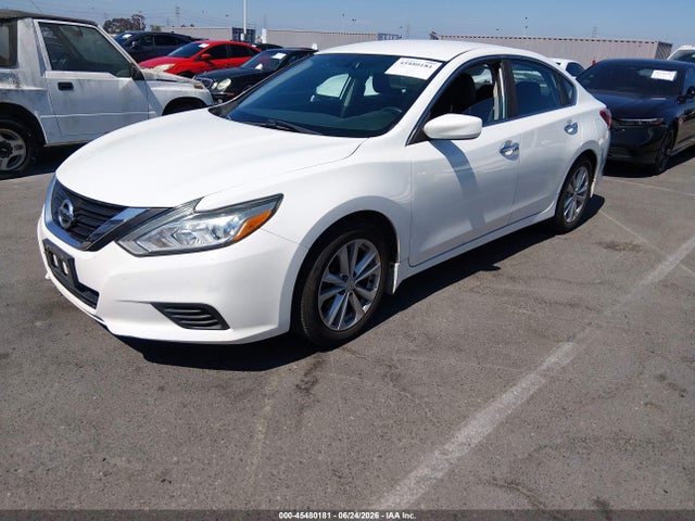1N4AL3AP9JC230182 Nissan Altima 2.5 S