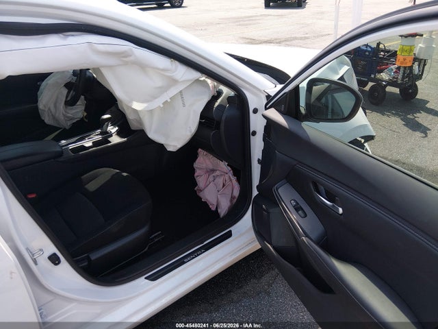 2023 Nissan Sentra Sv Xtronic Cvt მანქანა იყიდება აუქციონზე, vin: 3N1AB8CV7PY243781, აუქციონის ნომერი: 45480241