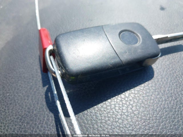 Продажа на аукционе авто 2013 Volkswagen Gti 2-door, vin: WVWEV7AJ7DW127032, номер лота: 45480249