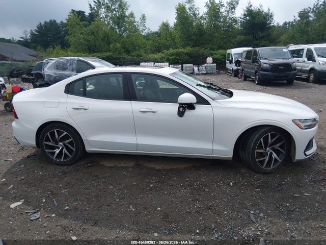 Продажа на аукционе авто 2020 Volvo S60 T6 Momentum, vin: 7JRA22TK8LG046910, номер лота: 45480282