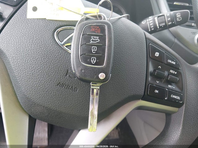 45480289 :رقم المزاد ، KM8J3CA46JU670849 vin ، 2018 Hyundai Tucson Sel مزاد بيع