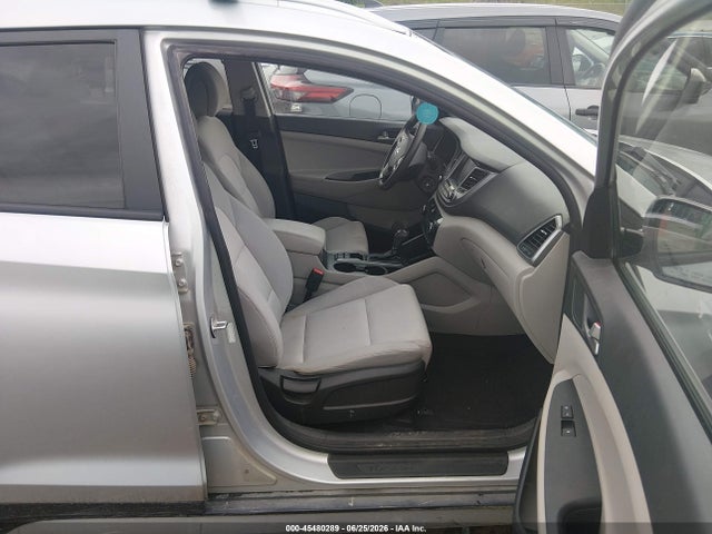 Hyundai TUCSON SEL 2018 KM8J3CA46JU670849 Image 5