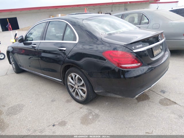 2016 Mercedes-benz C 300 4matic მანქანა იყიდება აუქციონზე, vin: 55SWF4KB5GU098452, აუქციონის ნომერი: 45480330