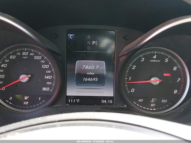2016 Mercedes-benz C 300 4matic მანქანა იყიდება აუქციონზე, vin: 55SWF4KB5GU098452, აუქციონის ნომერი: 45480330