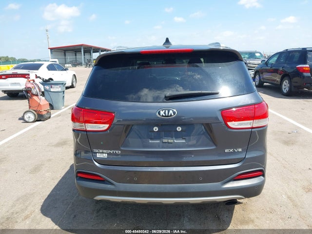45480342 :رقم المزاد ، 5XYPHDA54JG411440 vin ، 2018 Kia Sorento 3.3l Ex مزاد بيع