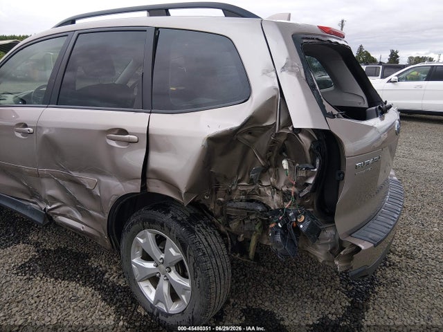 Subaru Forester 2.5i Premium 2016 JF2SJAGC8GH487988 Image 17