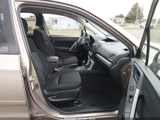 Subaru Forester 2.5i Premium 2016 JF2SJAGC8GH487988 Image 5