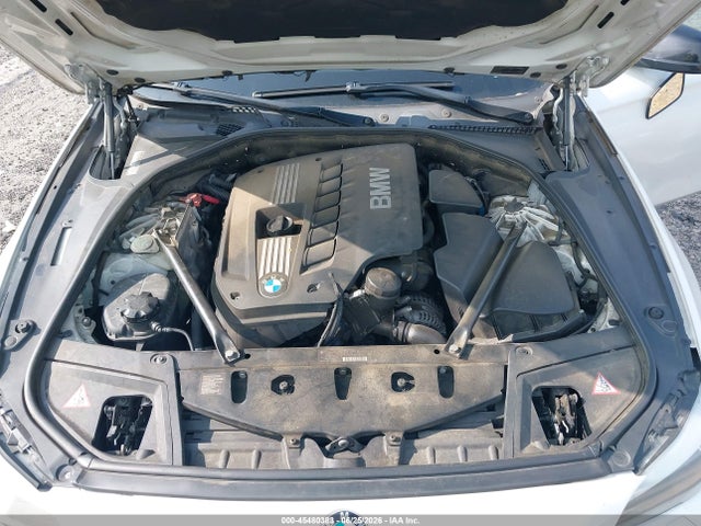 45480383 :رقم المزاد ، WBAFR1C58BDV76523 vin ، 2011 Bmw 528i مزاد بيع