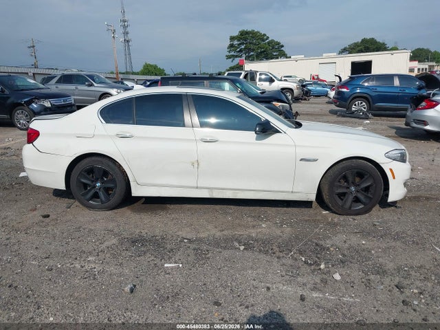 45480383 :رقم المزاد ، WBAFR1C58BDV76523 vin ، 2011 Bmw 528i مزاد بيع