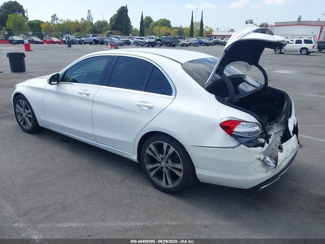 55SWF4JB7GU122607 Mercedes-Benz C 300