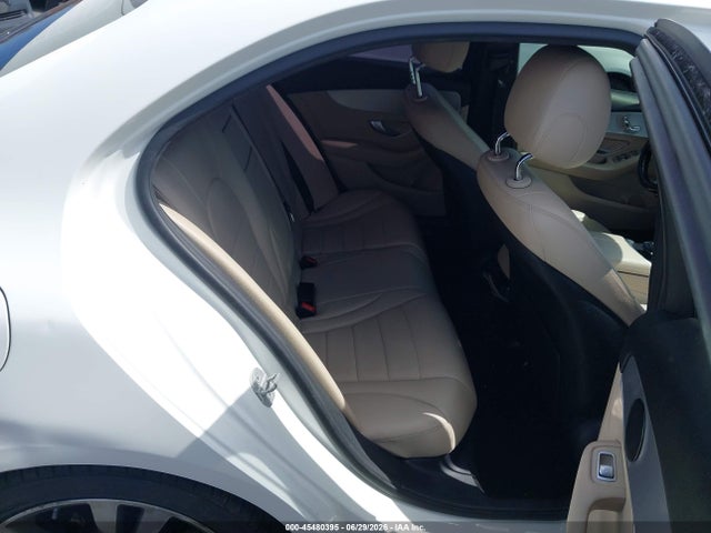 55SWF4JB7GU122607 Mercedes-Benz C 300