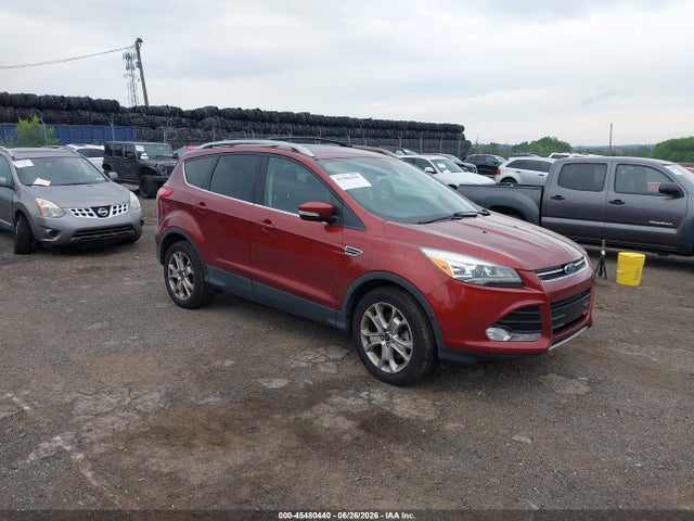 45480440 :رقم المزاد ، 1FMCU9J94GUA17207 vin ، 2016 Ford Escape Titanium مزاد بيع